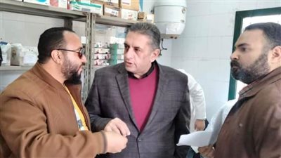 د. محمد أبوالسعد يتفقد القافلة الطبية المجانية بكفر الشيخ