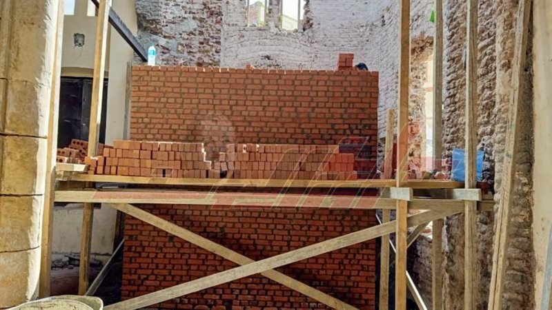 بناء المئذنة