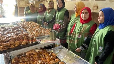 «قومي المرأة»: توزيع 500 وجبة إفطار للأسر المحتاجة بمطبخ المصرية بالمنيا.. صور