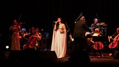 بالصور أميرة سليم.. الموسيقى من أجل السلام في باريس