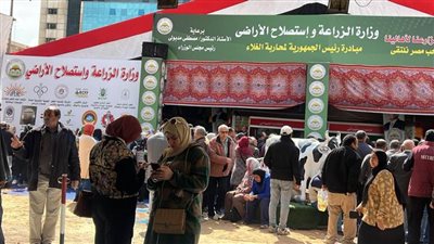 إقبال كبير من المواطنين على معرض 