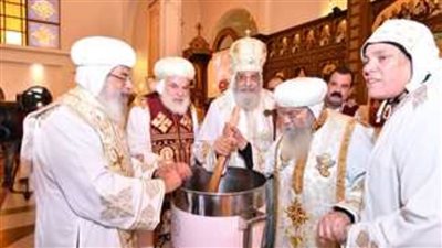 البابا تواضروس يترأس صلوات تقديس 