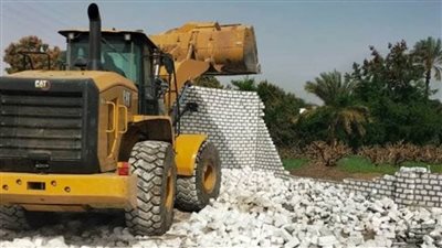 إزالة 11 حالة تعد بمساحة 2829 م2 بمدن كوم أمبو ونصر النوبة ودراو