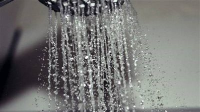 عاجل.. وفاة طالب عمره ١٦ عامًا بعد الاستحمام ليلاً.. والأطباء يحذرون