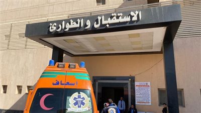 مستشفى سوهاج الجامعي الجديد تستقبل ٤ أشقاء مصابين في حادث اصطدام 