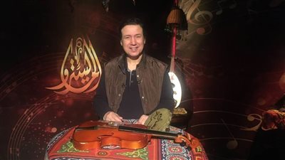 مفاجآت المطرب د. أحمد إبراهيم ببرنامج 