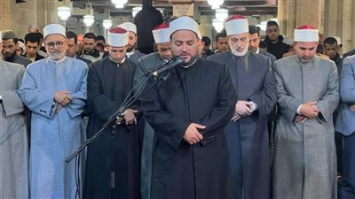 في أول جمعة من رمضان.. الجامع الأزهر كامل العدد في صلاة التراويح