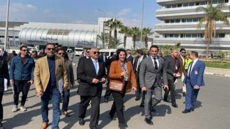 نائبا وزيرا الطيران