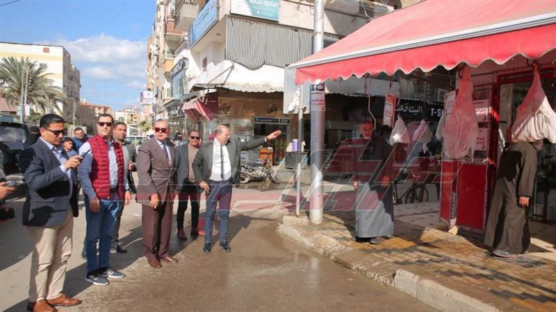 جولة المحافظ