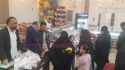 تحرير 15 محضرًا تموينيًا لأصحاب المحال التجارية والمخابز بدسوق