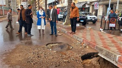 هبوط أرضي بعدد من شوارع مدينة رشيد بمحافظة البحيرة 