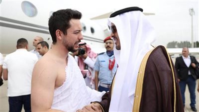 ولي عهد الأردن يغادر جدة بعد أداء مناسك العمرة