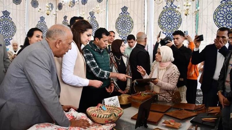 وزير الشباب والرياضة