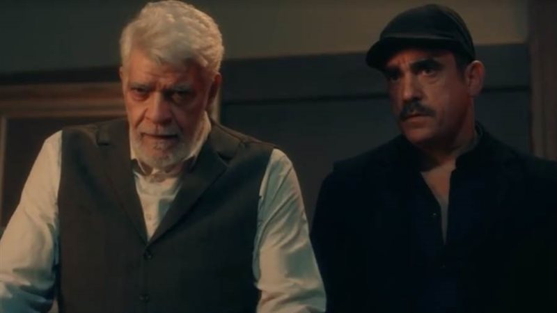 الفنان طارق النهري