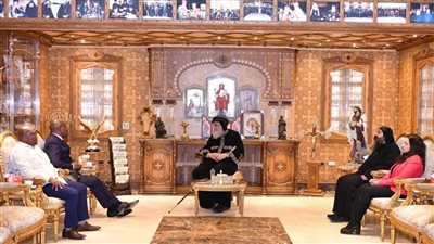 للتعزية في رحيل الرهبان.. البابا تواضروس يستقبل سفير جنوب إفريقيا