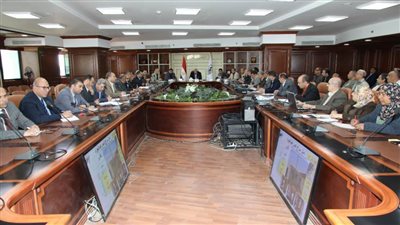 لجنة البت ببني سويف توافق على 55 طلب تقنين وتقبل 6 تظلمات