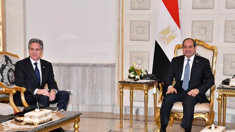 الرئيس السيسي يستقبل