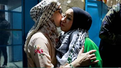 شؤون الأسري الفلسطينيين.. ٢٨معتقلة من الأمهات بسجون الاحتلال