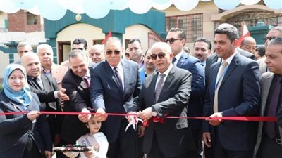 وزير التعليم ومحافظ الشرقية يفتتحان المدرسة الرسمية الدولية بفاقوس