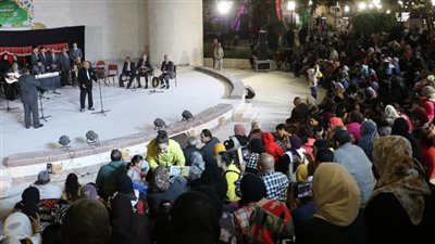 مسيرة مأمون الحجاجي وعروض الموسيقى في الليلة الرمضانية بالحديقة الثقافية بالسيدة زينب