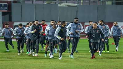 الأهلي يواصل استعداداته لمباراة سيمبا