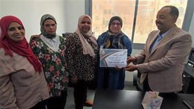 حزب مصر الحديثة بأسوان يكرم الأمهات المثاليات للأطفال ذوي الهمم