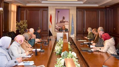 محافظ الإسكندرية يكلف بالبدء في تنفيذ أعمال ترميم الحفر والمطبات في الأحياء