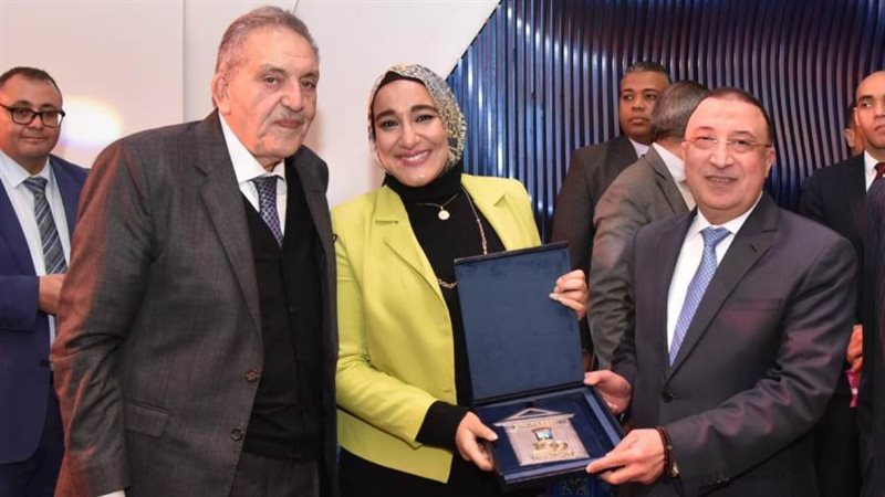 محافظ الإسكندرية