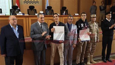 تكريم 93 متميزًا من جميع القطاعات بتنفيذي كفر الشيخ 