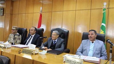 محافظ المنيا :استمرار الحملات على المواقف وتخصيص 194 ساحة لأداء صلاة العيد