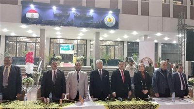 رئيس جامعة المنيا يُشارك أسرة طلاب من أجل مصر حفل الإفطار الجماعي