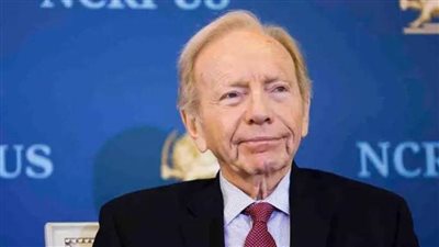 عاجل.. وفاة أول سيناتور يهودي متشدد عن عمر يناهز 82 عاما