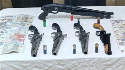ضبط شخصين بالجيزة لحيازتهما أسلحة نارية بدون ترخيص