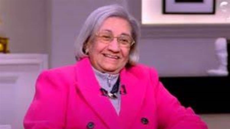 الدكتورة منى الصبان