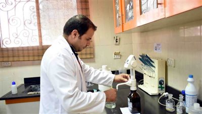 قطاع معامل مياه الشرب والصرف الصحي والجودة وشئون البيئة بسوهاج يحصل على المستوى الأول 