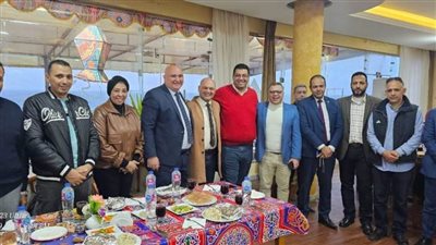 نقيب العاملين بالنيابات والمحاكم يلتقي اللجنة النقابية بالأسكندرية ولقاءات مع اللجان بالمحافظات