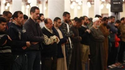 عقد 1384 خاطرة تهجد خلال العشر الأواخر من شهر رمضان بالمساجد الكبرى