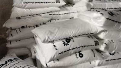 ضبط 3.5 طن سماد خاص بوزارة الزراعة قبل بيعها في السوق السوداء بالشرقية