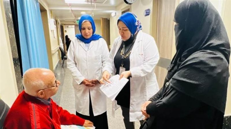 جانب من توعية المواطنين