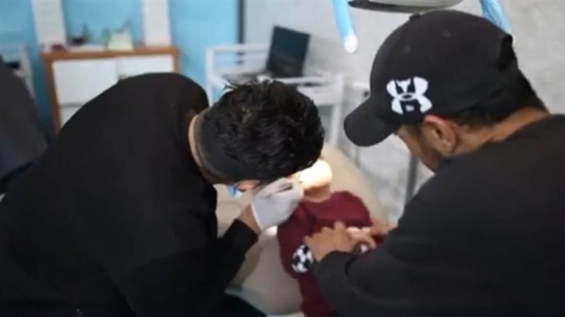 عيادة أسنان داخل