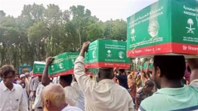 مركز الملك سلمان للإغاثة يوزع 400 سلة غذائية و100 طن من التمور هدية المملكة في أفغانستان