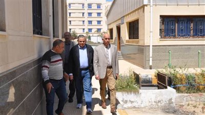 رئيس جامعة كفر الشيخ يتفقد كلية علوم الثروة السمكية والمصايد بالجامعة