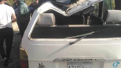 إصابة 12 شخصًا في حادث تصادم بالعاشر 