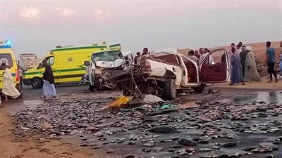 ارتفاع حصيلة حادث تصادم سيارة نقل بأسوان إلى 3 وفيات  و4 مصابين