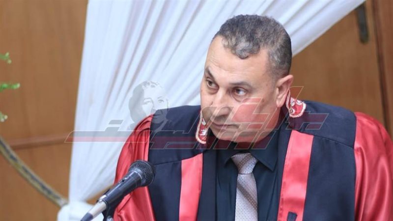 الباحث شريف هيكل