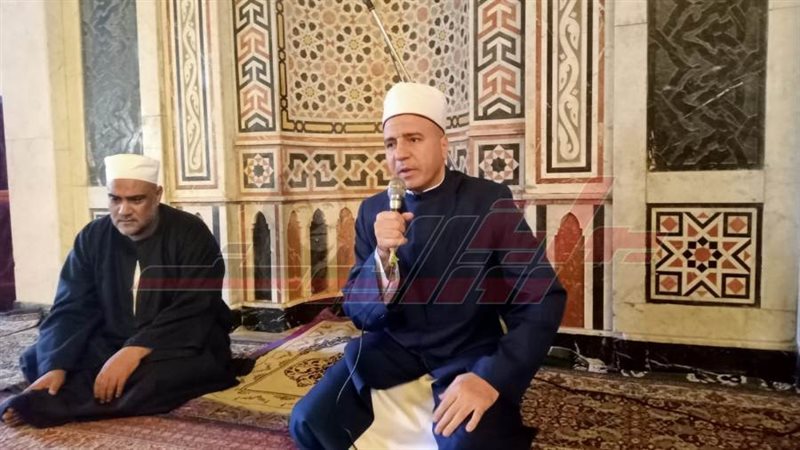 د صفوت عمارة خلال