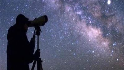 عاجل| بدءًا من غد.. الأرض على موعد من 4 ظواهر فلكية بديعة يرصدها المتخصصون وهواة الفلك