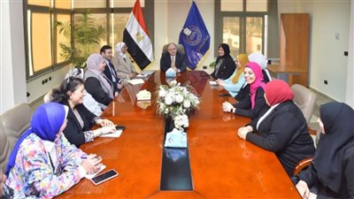 تفاصيل اجتماع رئيس هيئة الدواء بمديري الأفرع بالمحافظات