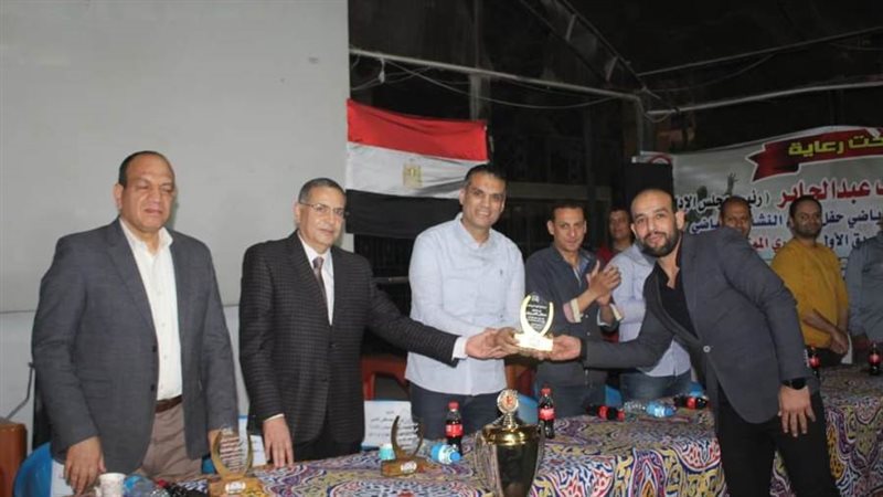 تكريم فريق اليد