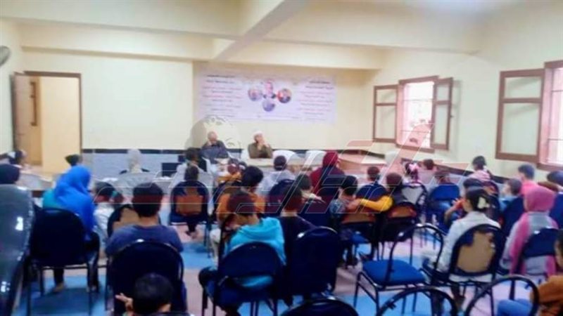 خلال الندوة